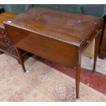 Small mahogany Pembroke table