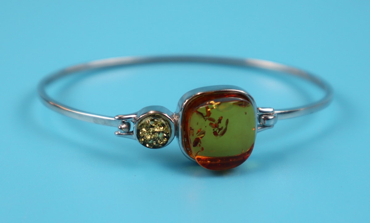 Silver & amber bangle