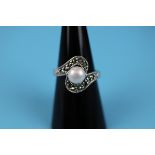 Silver, pearl & marcasite ring (Size: N)