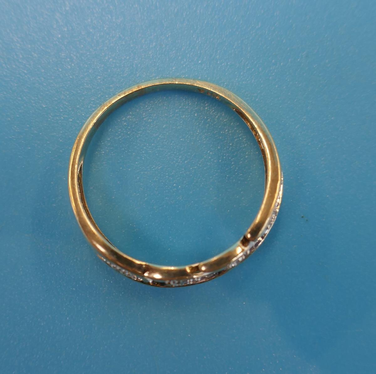 Gold diamond set ring (Size: P) - Image 3 of 3