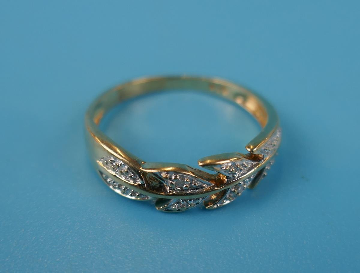 Gold diamond set ring (Size: P) - Image 2 of 3