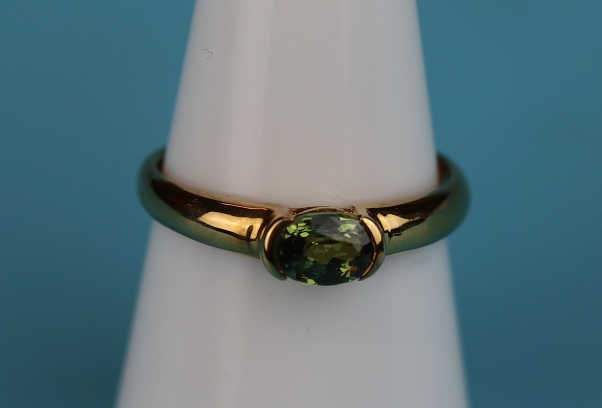 Gold Namibian demantoid set ring with certificate (Size: N) - Image 5 of 5