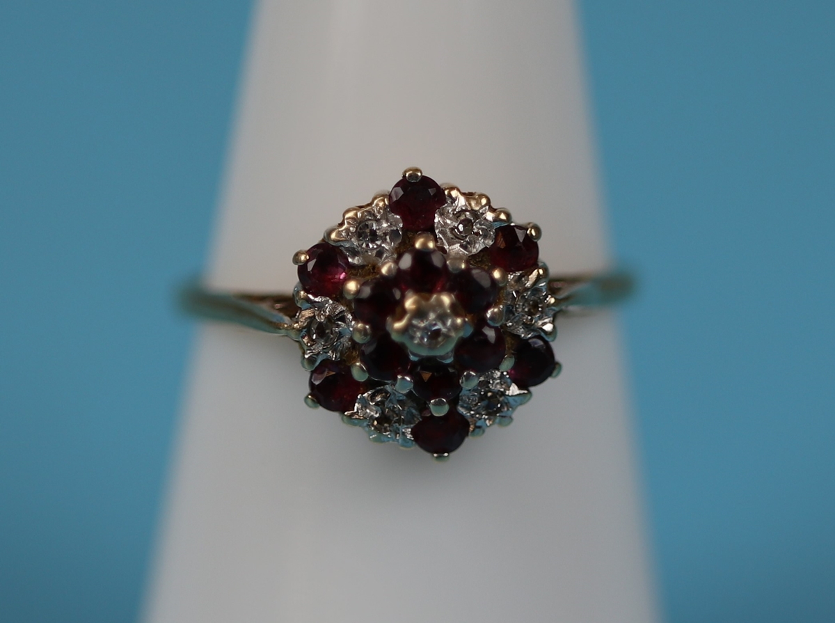 Gold ruby & diamond cluster ring