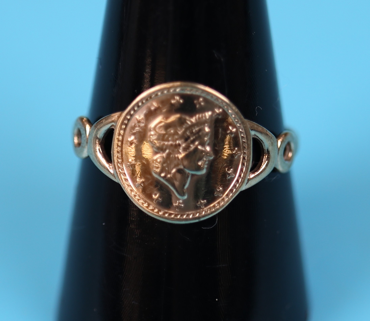 Gold coin ring