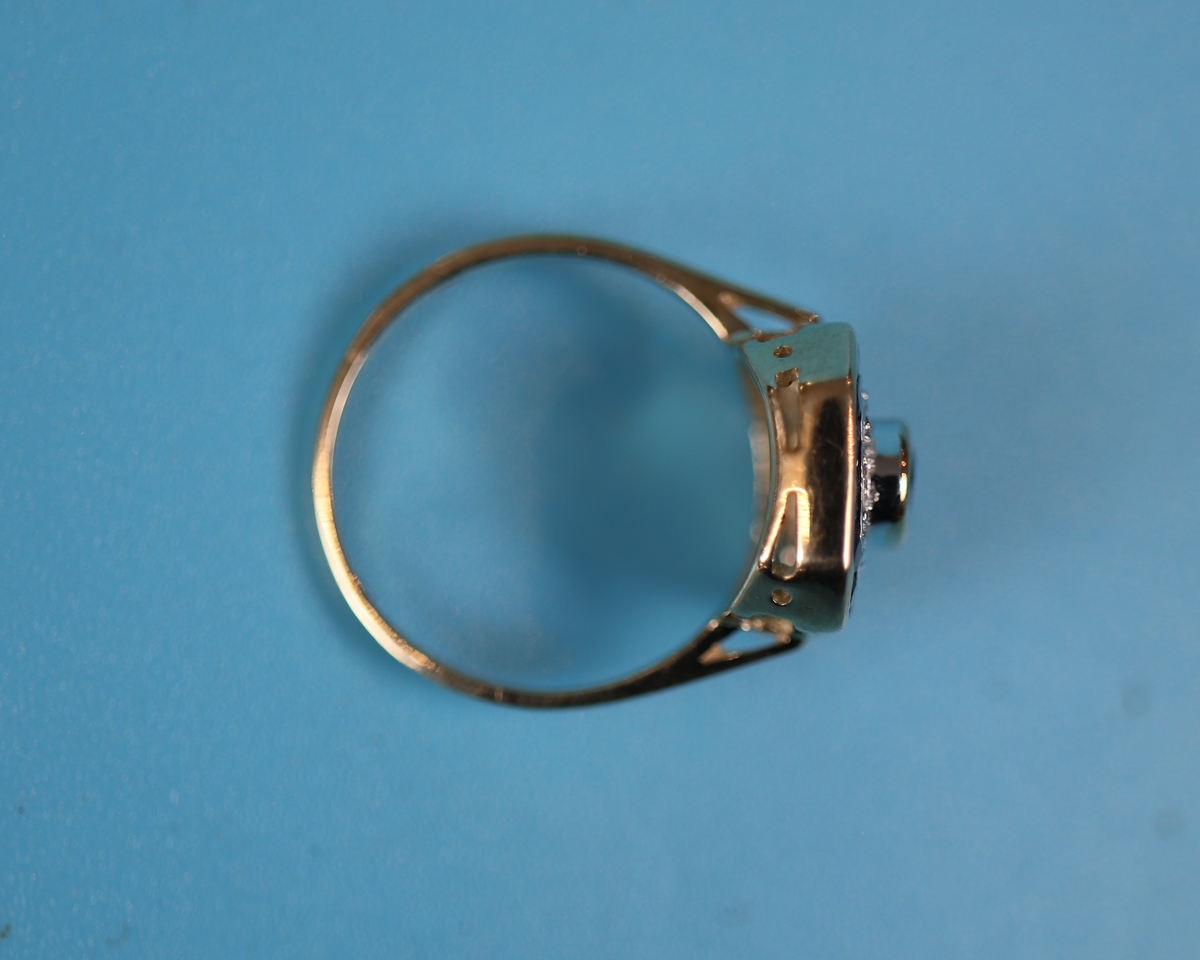 Gold sapphire & diamond ring - Image 3 of 3