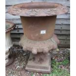 Very large cast iron urn - Approx H: 79cm