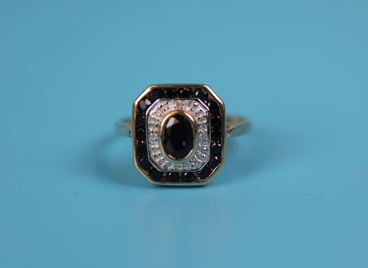 Gold sapphire & diamond ring - Image 2 of 3