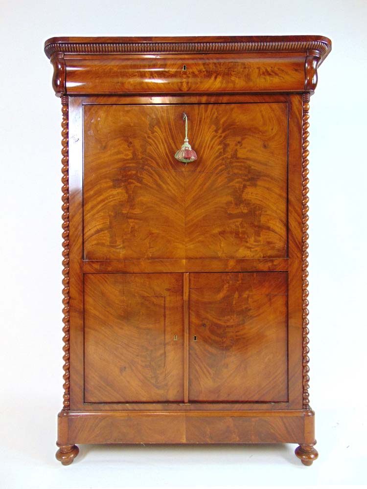 A 19th century French flame mahogany esc