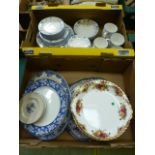 Two trays of ceramic tableware to includ