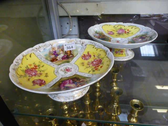 A pair of Meissen style comports