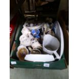 A tray of collectors ceramic ware to inc