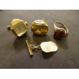 A selection of 9ct gold and yellow metal