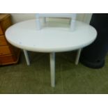 A white circular table