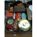 A tray of assorted old tins