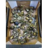 A tray of miniature brass ware