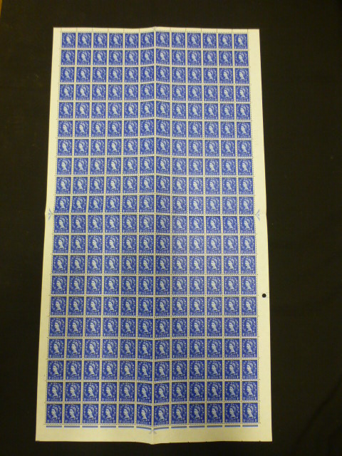 A quantity of stamps to include full sheets - Image 2 of 6