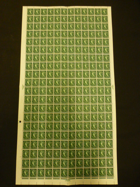 A quantity of stamps to include full sheets - Image 3 of 6