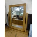 An oak dressing table top mirror (73.