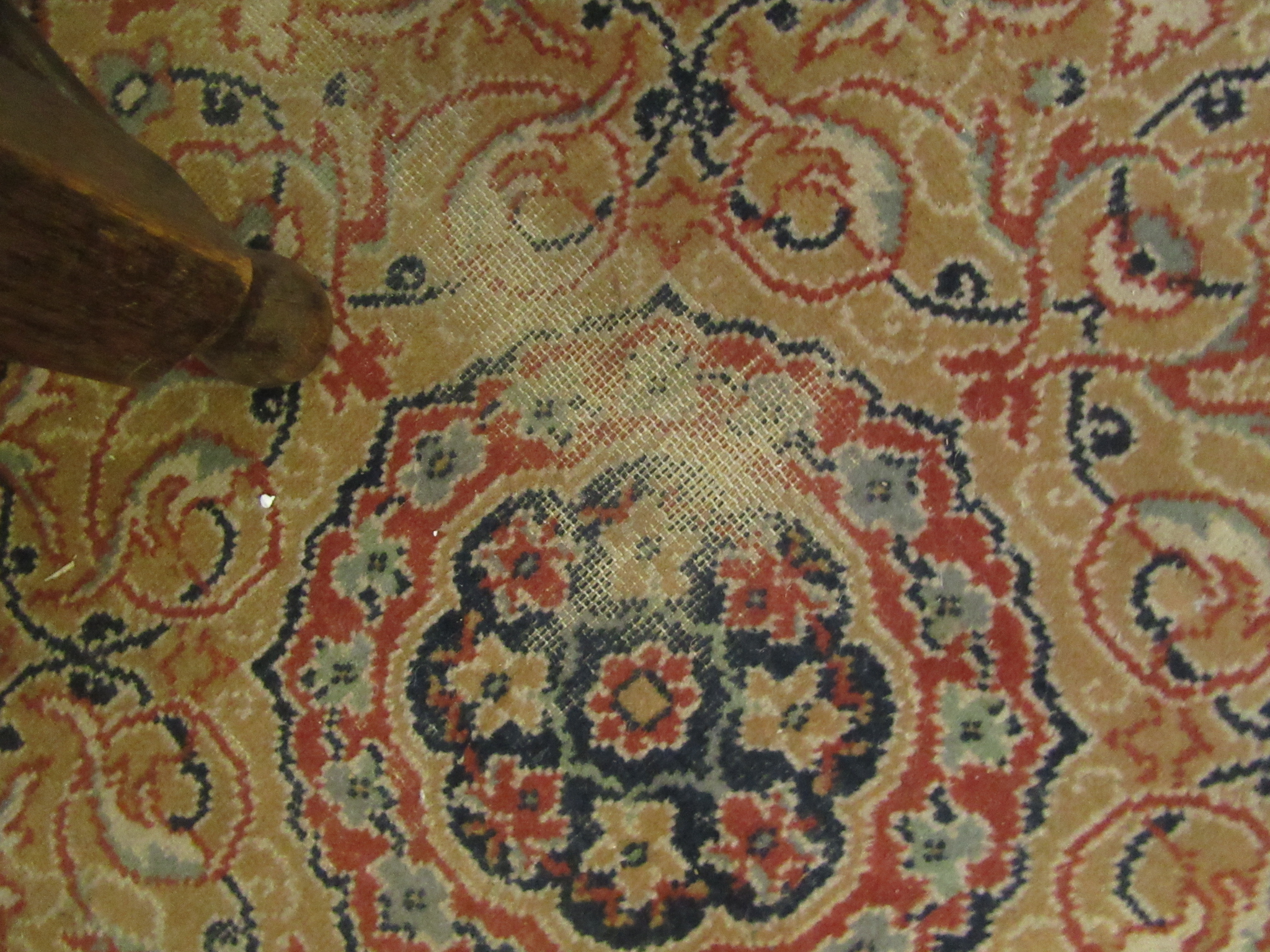 A large Persian style rug, - Bild 2 aus 2