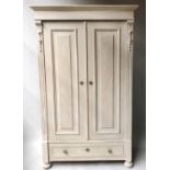 ARMOIRE,