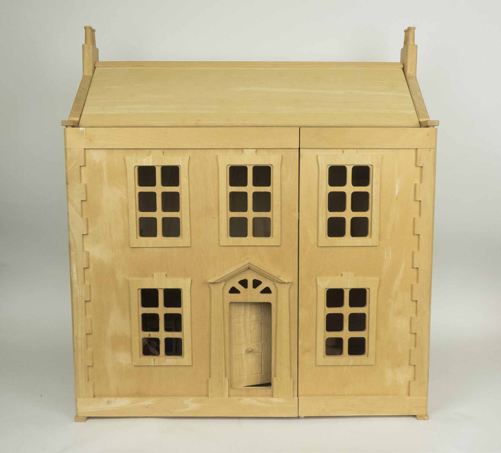 DOLL'S HOUSE WITH FURNITURE AND DOLLS, contemporary (with faults, sold as seen) 63.5cm x 32. - Image 2 of 6