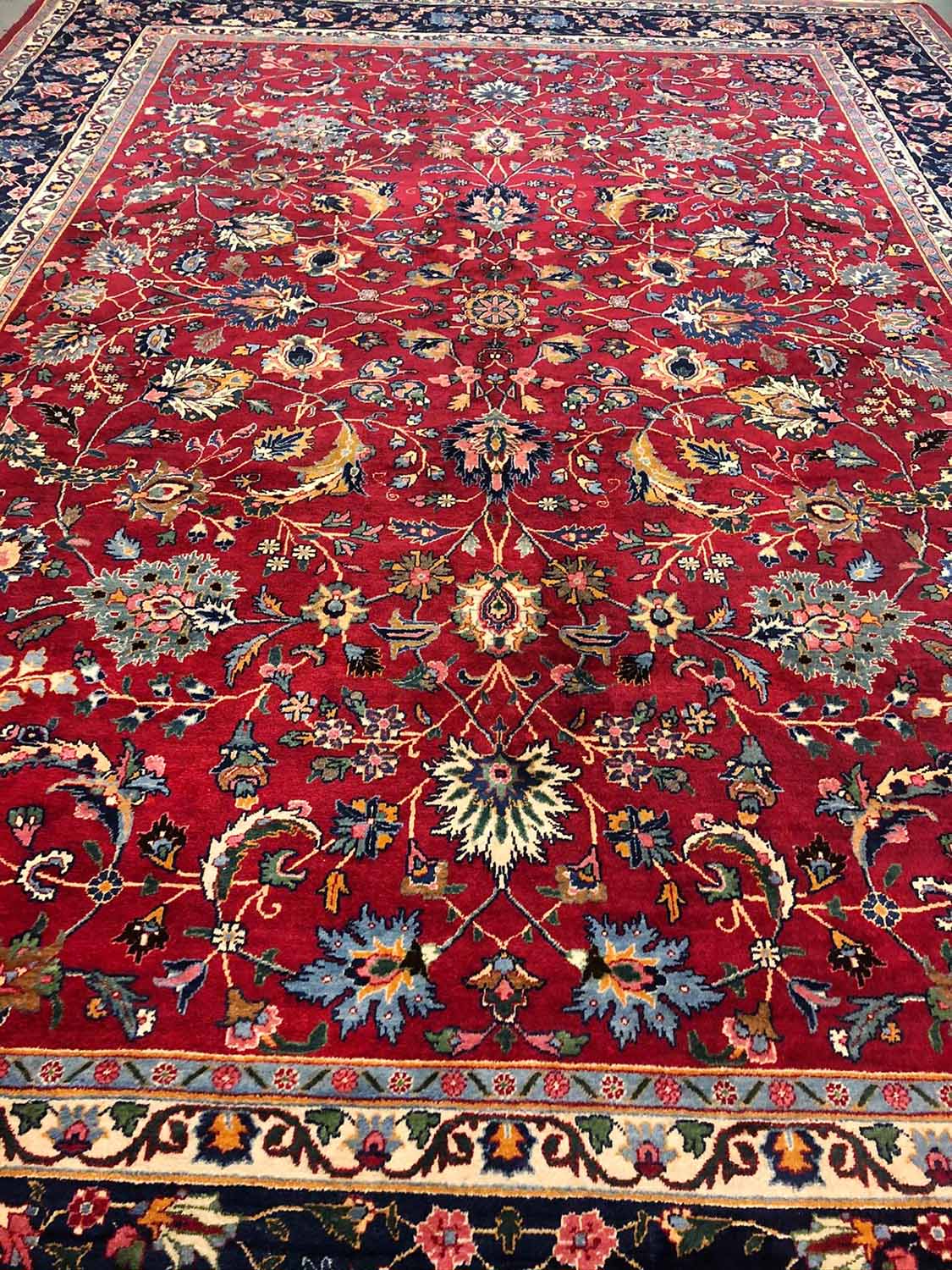 FINE ANTIQUE KHORASAN CARPET, 437cm x 312cm, Persian, circa 1940's. - Image 2 of 3