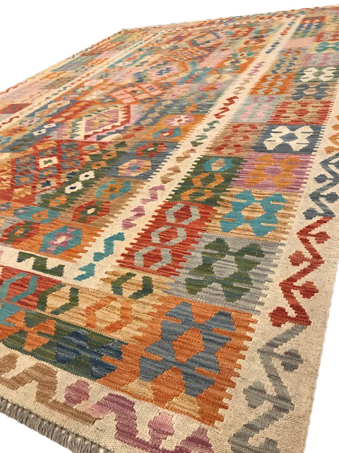 ANATOLIAN KILIM, 296cm x 206cm, hand made. - Image 2 of 2