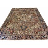 ANTIQUE HERIZ SERAPI CARPET, 320cm x 250cm.