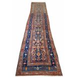 ANTIQUE FEREGHAN LONG RUNNER, 520cm x 100cm,