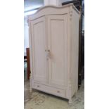 ARMOIRE,