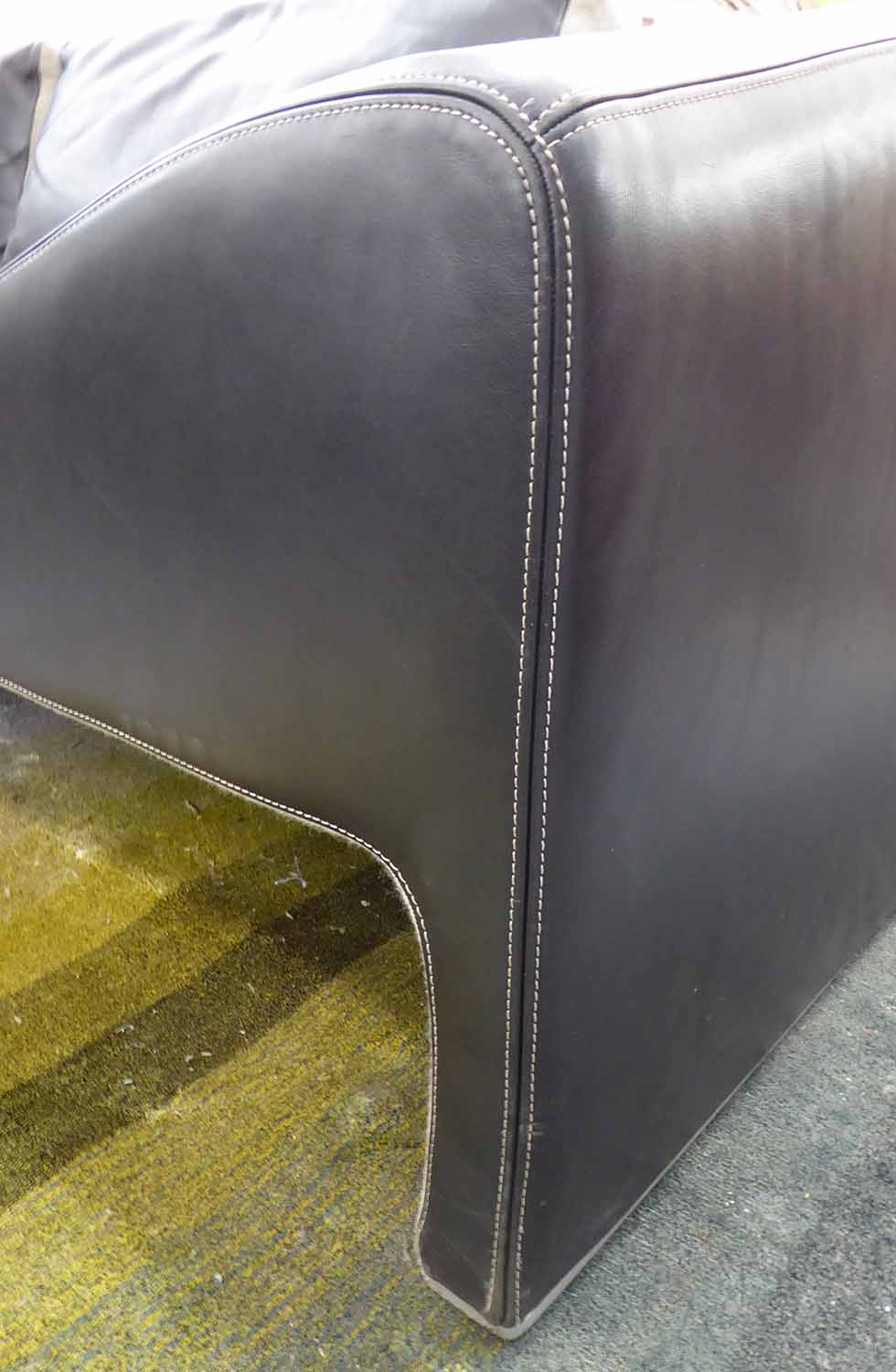 MOROSO MALMO SOFA BY PATRICIA URQUIOLA, grey detail, 137cm W approx. - Image 2 of 3