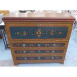 SECRETAIRE,