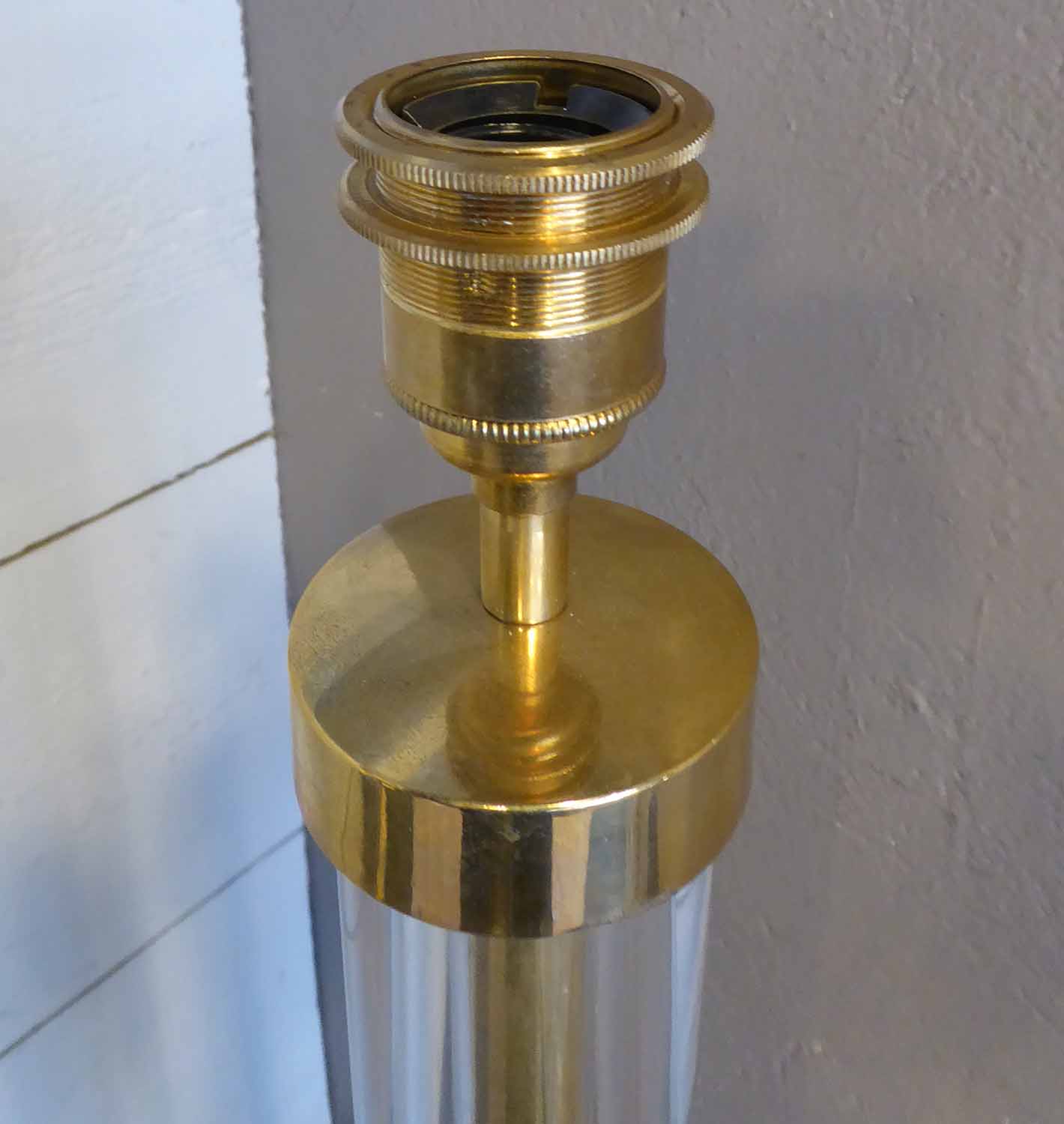 TABLE LAMPS, a pair, vintage perspex columns on brass rectangular base, each 72cm H. - Image 2 of 2