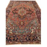 ANTIQUE PERSIAN SERAPI CARPET, 312cm x 213cm.