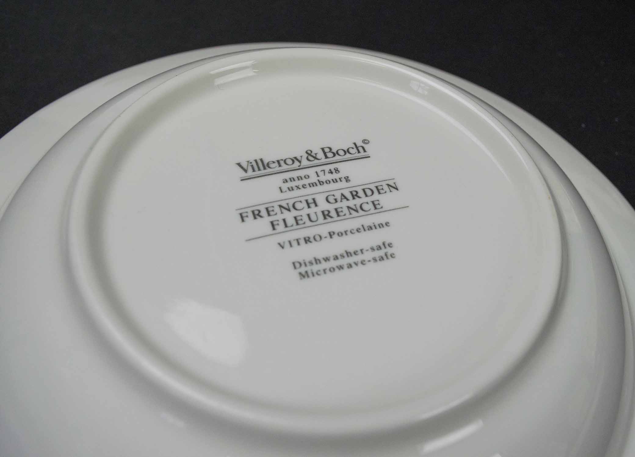 PART SERVICE, Villeroy and Boch 'French Garden Fleurence', five soup bowls, two tea cups, six - Image 6 of 9