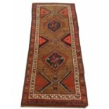 ANTIQUE PERSIAN SERAPI RUNNER, 258cm x 103cm.