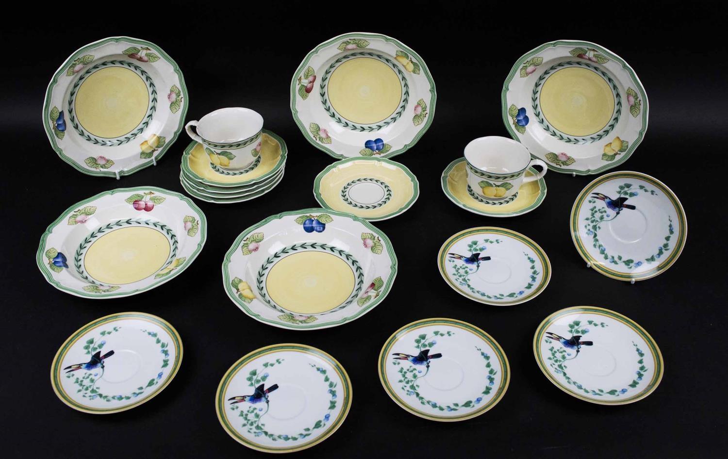 PART SERVICE, Villeroy and Boch 'French Garden Fleurence', five soup bowls, two tea cups, six