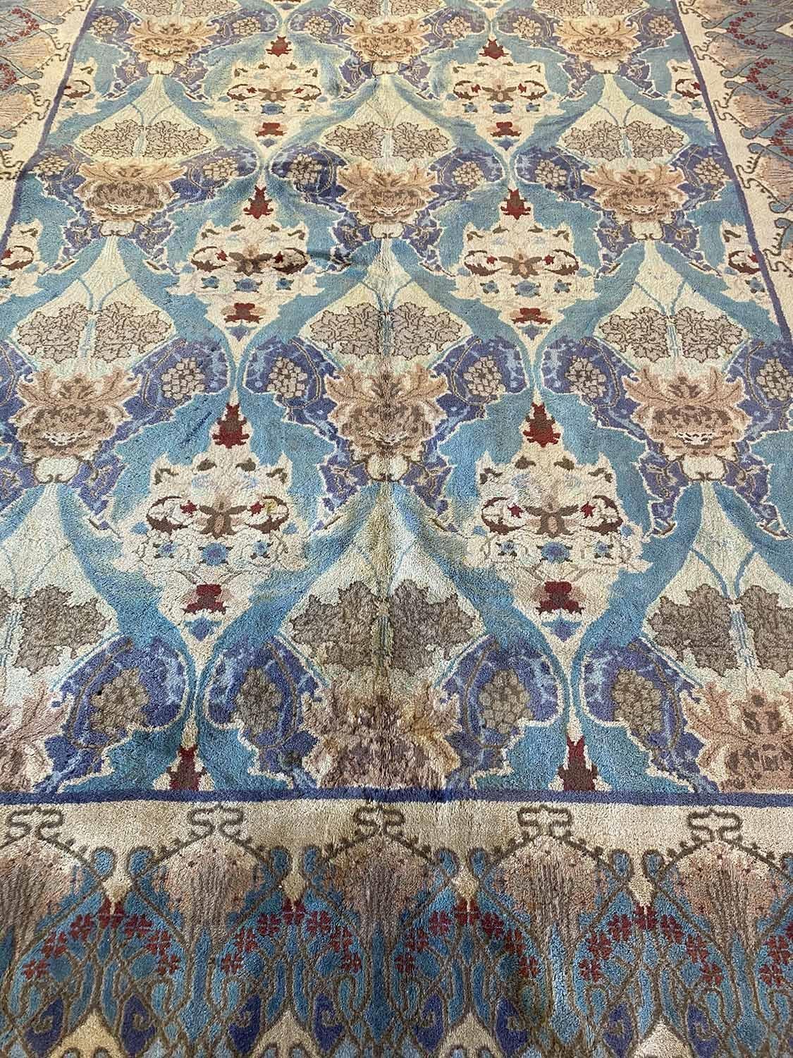 LIBERTY DESIGN CARPET, 345cm x 250cm, Arts and Crafts inspired. - Image 3 of 3