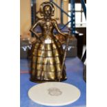 TRIVET STAND & NOVELTY FIGURAL COMPANION SET