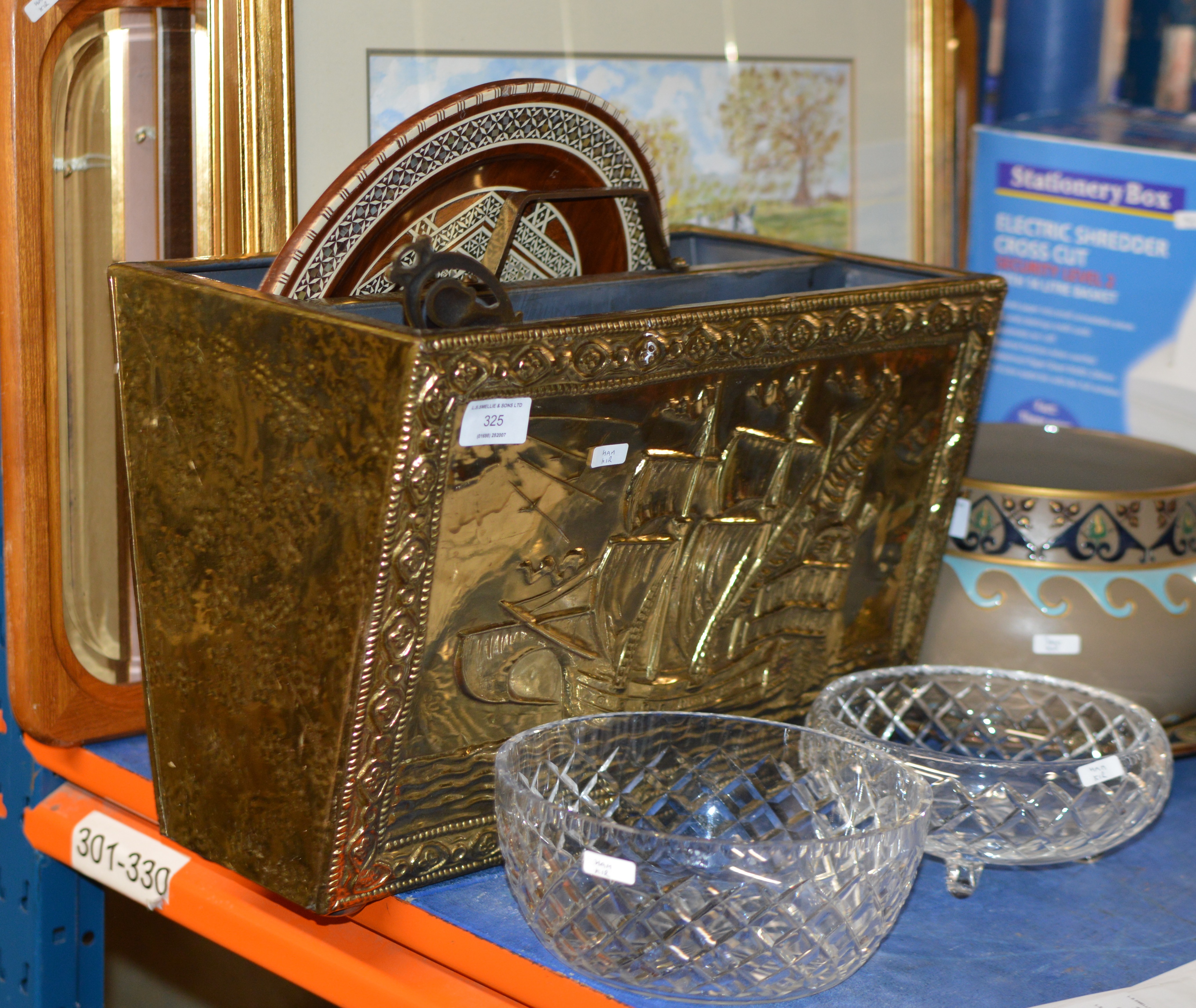 BRASS MAGAZINE RACK, 2 FRUIT BOWLS, DECORATIVE DISH ETC