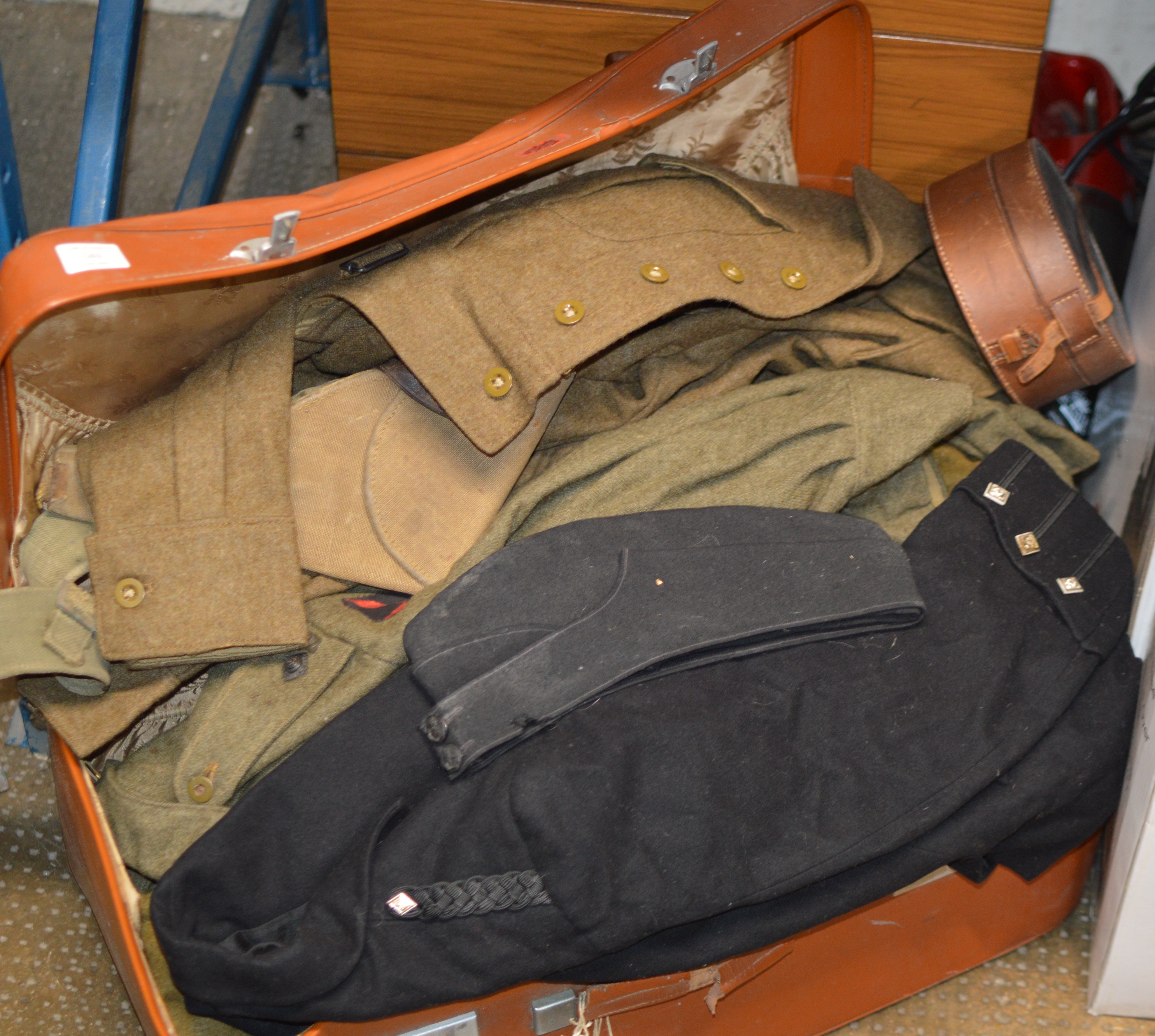 OLD CASE WITH VARIOUS CLOTHING, MILITARY GEAR ETC