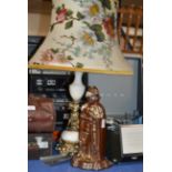 NOVELTY KNIGHT COMPANION SET & LARGE FIGURAL TABLE LAMP WITH SHADE