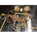 ASSORTED 9 CARAT GOLD JEWELLERY - APPROXIMATE WEIGHT = 85 GRAMS