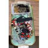 TRAY WITH QUANTITY VARIOUS COSTUME JEWELLERY