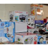 LARGE QUANTITY OF VARIOUS BOXED HOUSEHOLD ITEMS, BLENDER, STEAM COOKER, HALOGEN HEATER, RICE