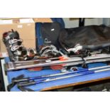 SET OF SALOMON L164 STREET RACER SKIS WITH BAG, PAIR OF HEAD SKI BOOTS (26.0/26.5) WITH BAG & SET OF