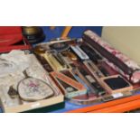 DRESSING TABLE SET & TRAY CONTAINING VARIOUS COMPACTS, ROLLS RAZOR, OPEN RAZORS, PENS, PENKNIVES ETC