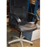 MODERN SWIVEL CHAIR