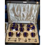 FINE 18 PIECE ROYAL DOULTON COFFEE SET WITH FITTED PRESENTATION CASE COMPRISING 6 CUPS, 6