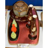 TRAY CONTAINING PAIR OF CARLTON WARE BUD VASES, ROYAL DOULTON ETHEL BEARD VASE, CARLTON WARE CRUET